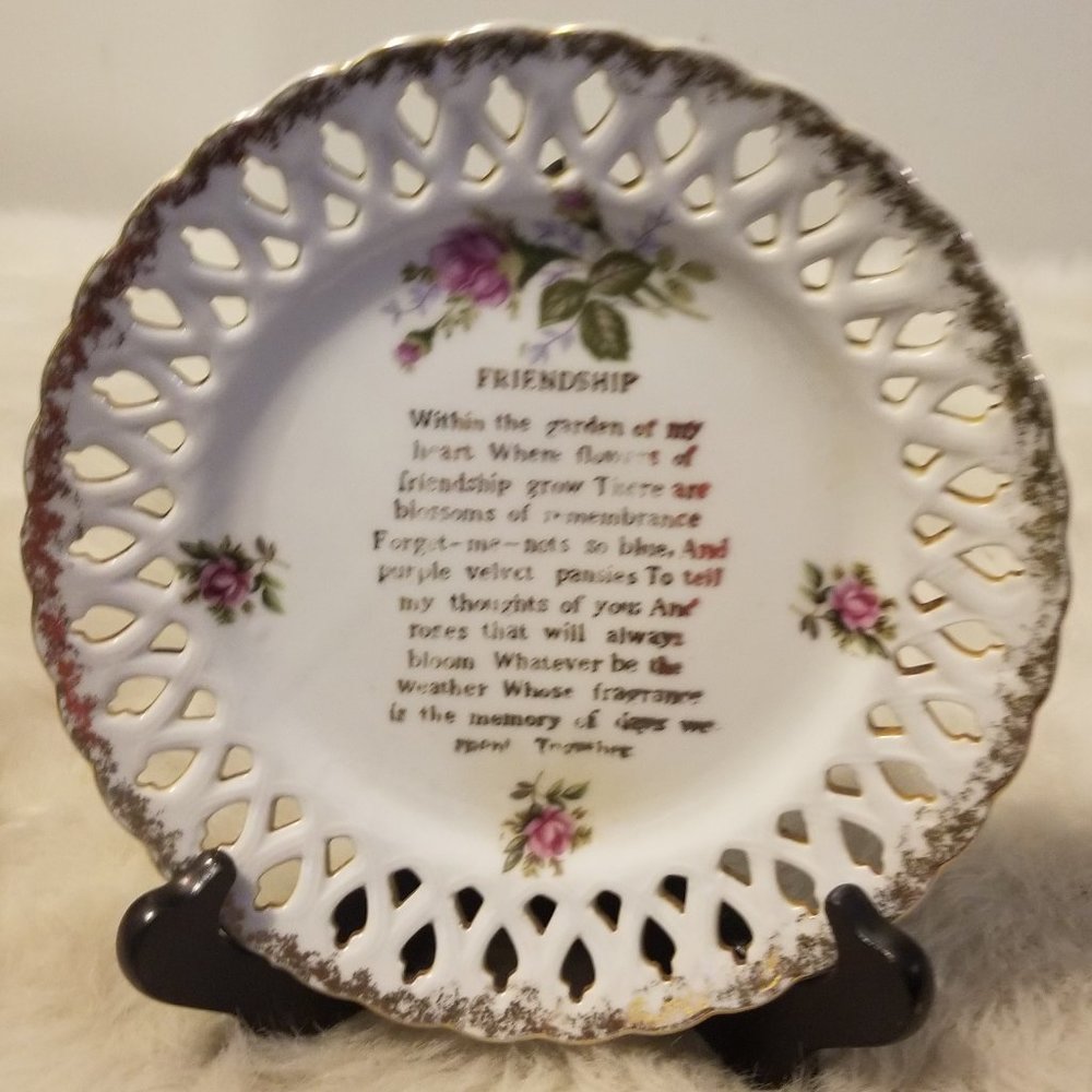 Vintage Collector Friendship Plate Gold Trim